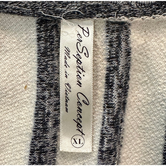 PerSeption Concept Blue & White Short Sleeve Hoodie with Front Pocket size XL - Picture 4 of 5